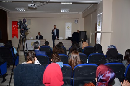 AYAY Bölümü Bahar Yarıyılı Akademik Açılış Dersini Sayın Rektörümüz Yaptı